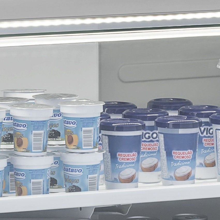 Vitrine Refrigerada Ar Forçado GPFA-175R PR